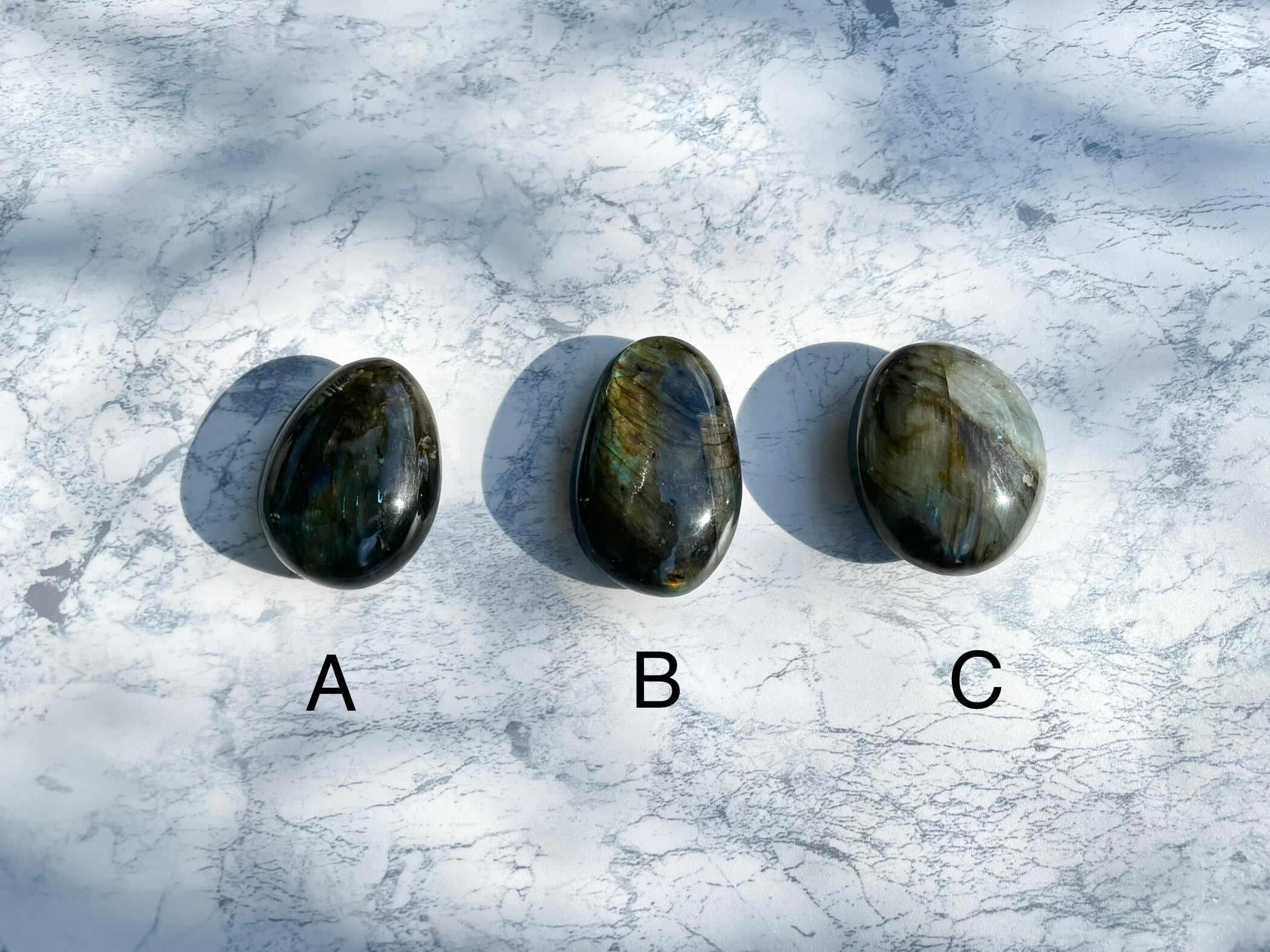 ラブラドライト　パームストーン(Labradorite　Palm stone）