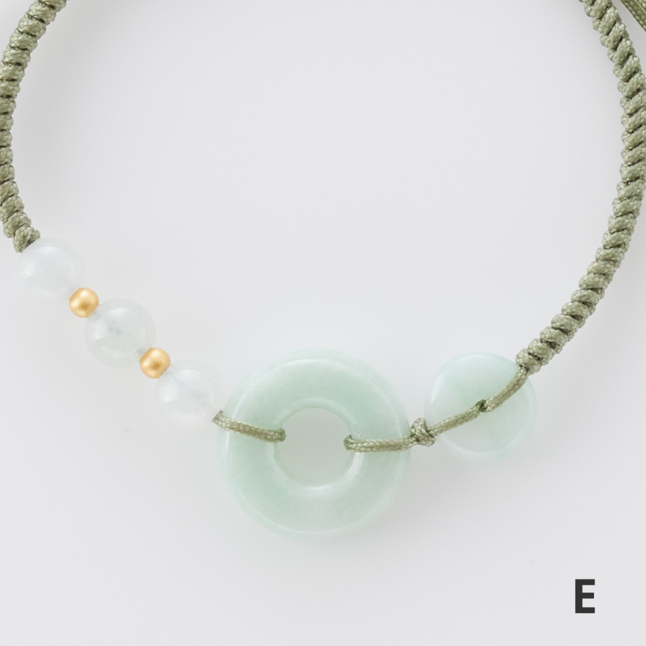 淡いグリーン色翡翠が綺麗！ hekiデザイン紐ブレスレット 白×緑 A貨翡翠 jd_br1083