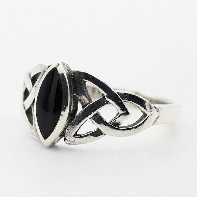 Celtic Knot Design Onyx Top Ring #17.5 / Denmark