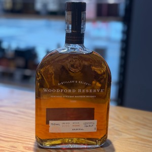【ウッド フォード リザーブ】43度 750ml