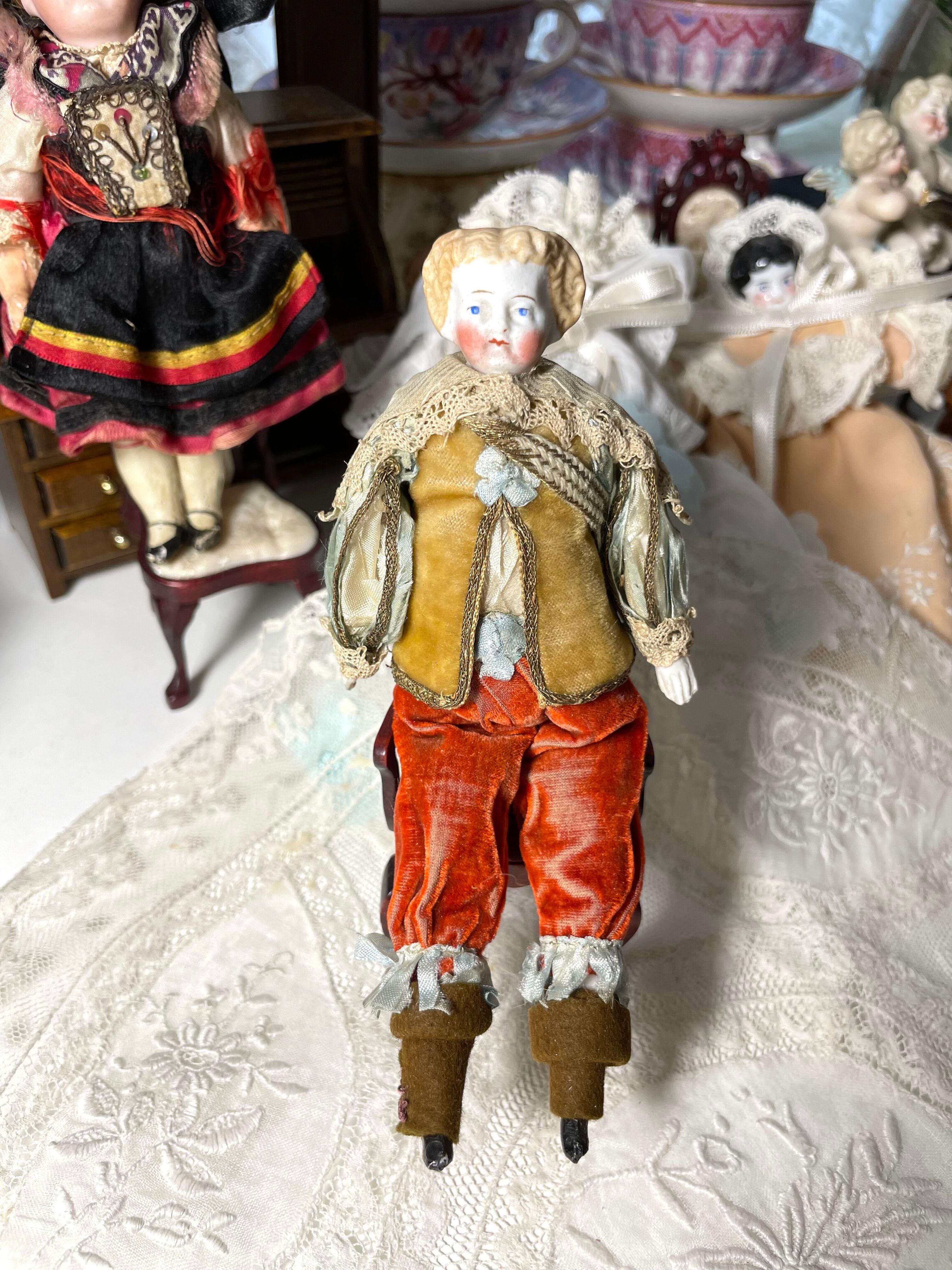 collector's item】ref: 2427 アンティーク・ドイツ製・ミニョネット