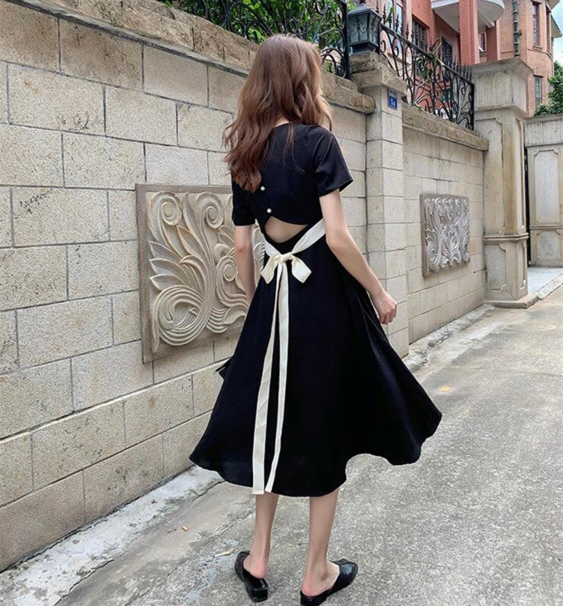 バックオープンワンピース Lea