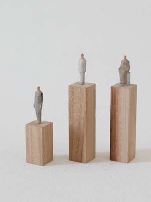 Olectronica  |  30. Wood figure（3種）