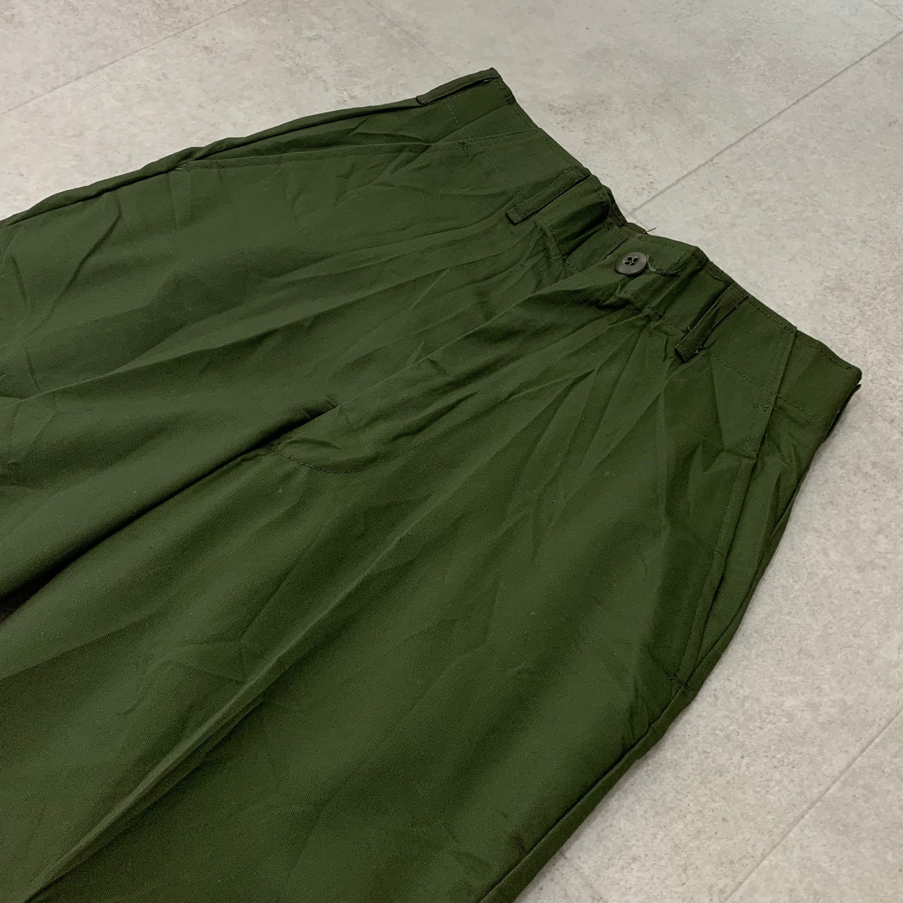 28×31 アメリカ軍 OG507 デッドストック ベイカーパンツ ミリタリー