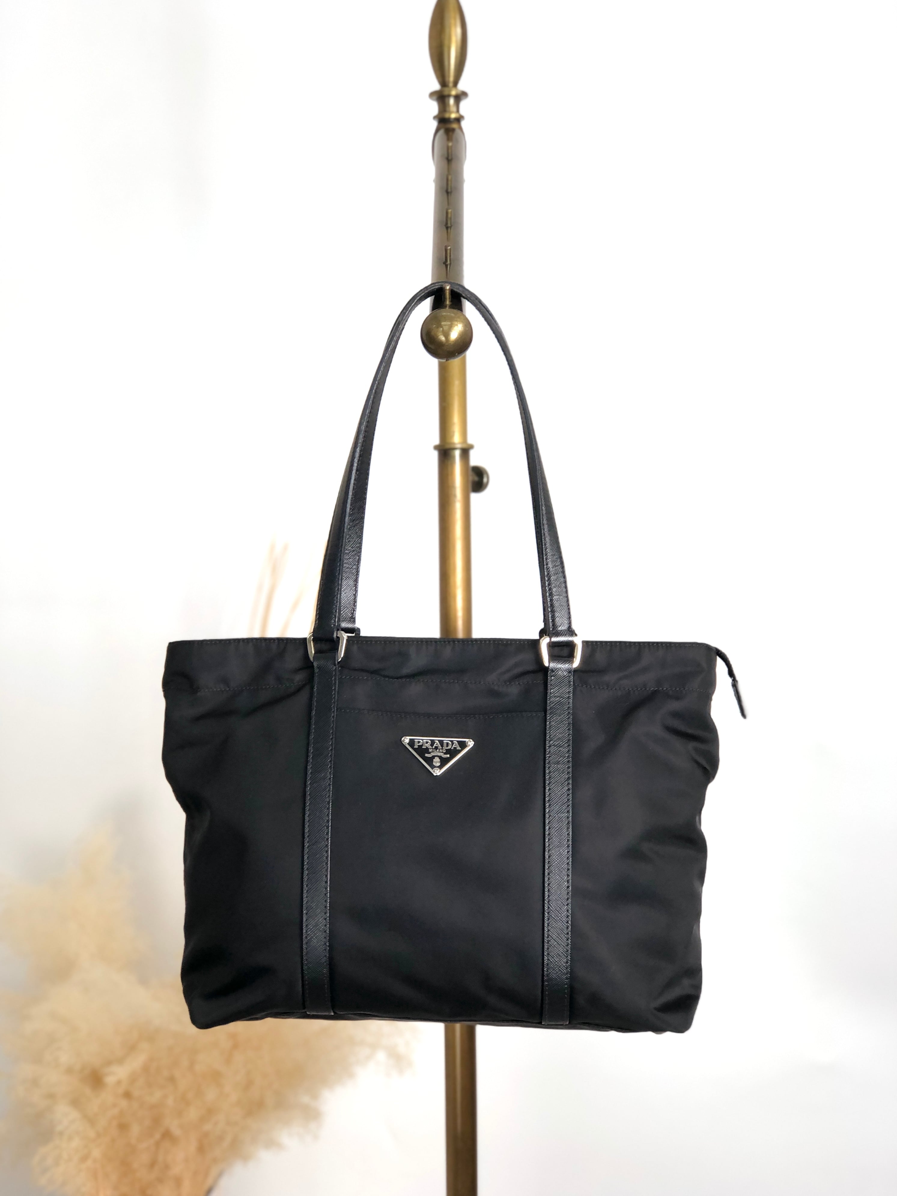 PRADA プラダ トートバッグ ブラック トライアングルロゴ ナイロン
