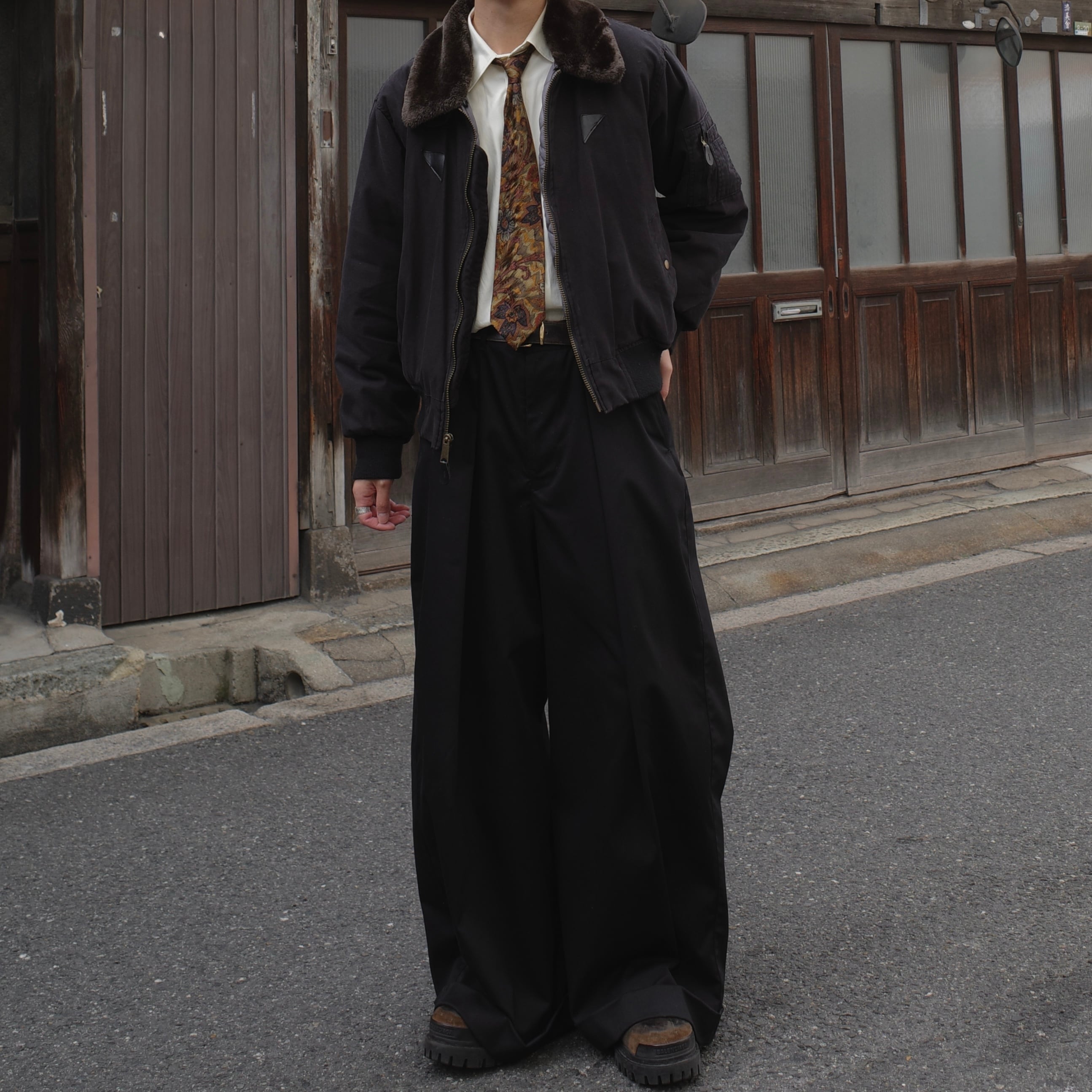 All Direction Wide Slacks Pants 【Yuya Hirano】 | A vaut.