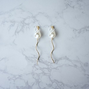 010 glittering waves