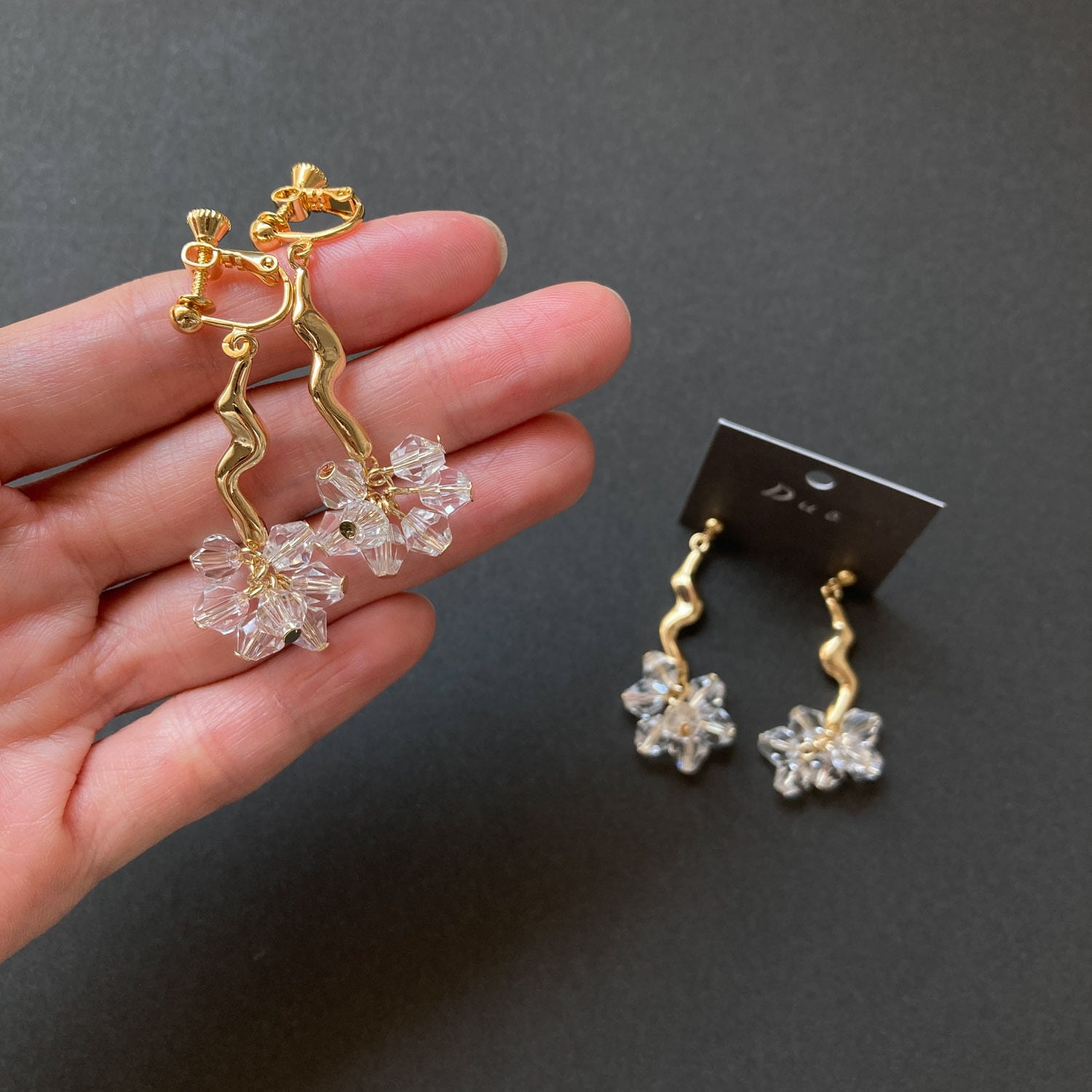 ジグザグビジューが揺れる〈ピアス/イヤリング〉 | Dua-アクセサリー