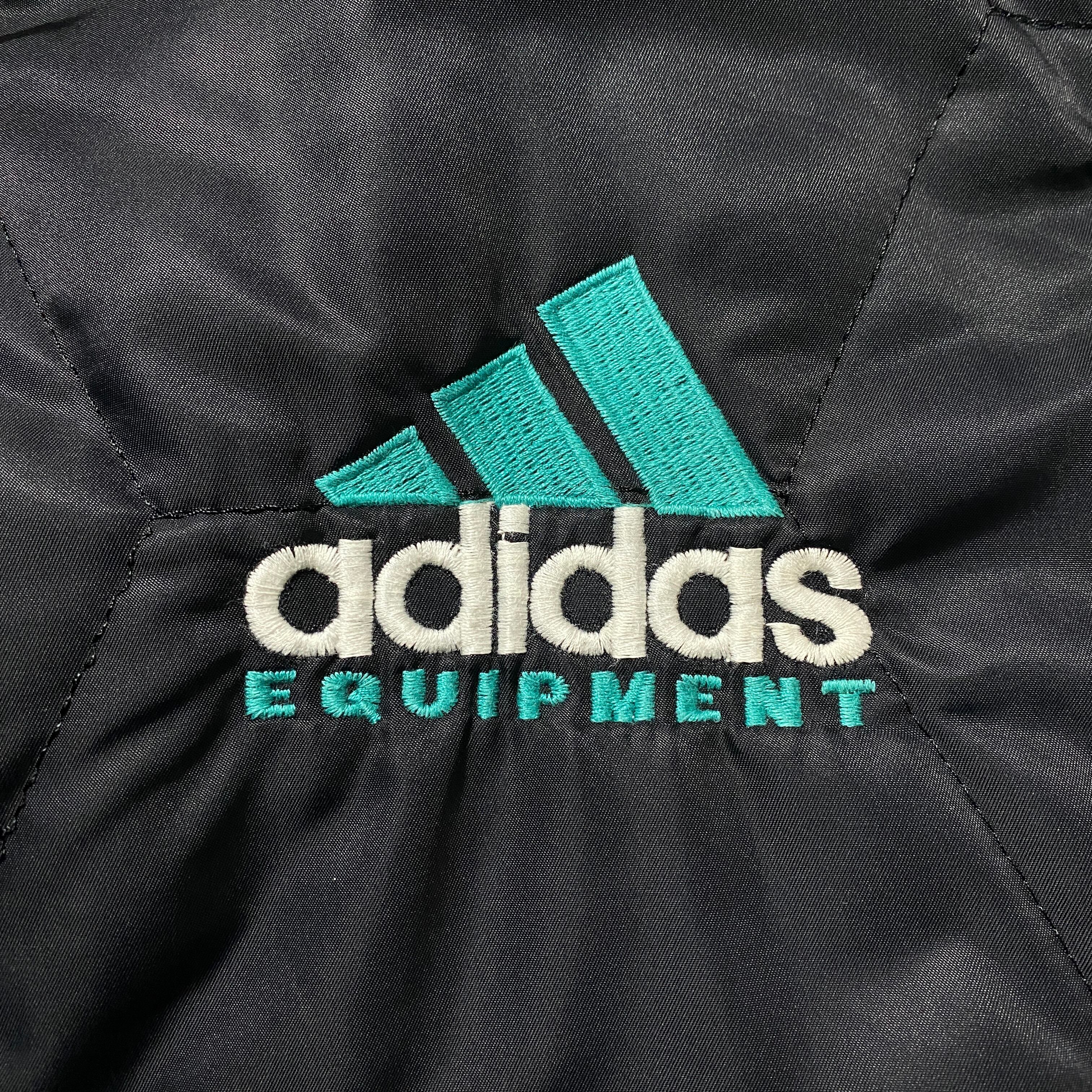 90's adidas equipment アディダス エキップメント 刺繍両面ロゴ