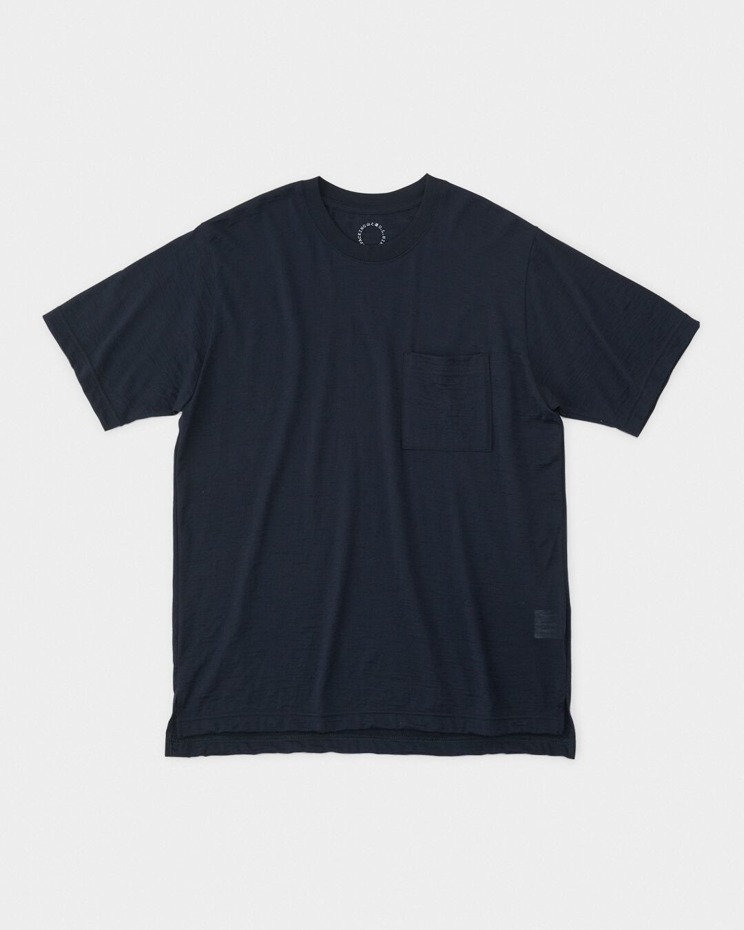 山と道 / 100% Light Merino Pocket T-shirt - Unisex #Navy