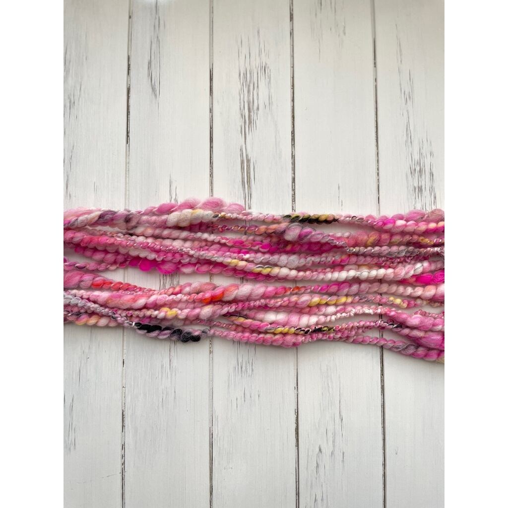 アートヤーン  手紡ぎ糸【22-0102】