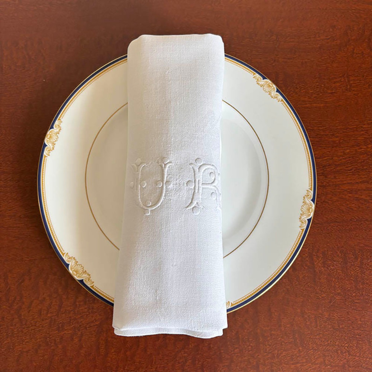 テーブルリネン 白糸刺繍UR　ダマスク織　かけつぎあり 19clh21-1