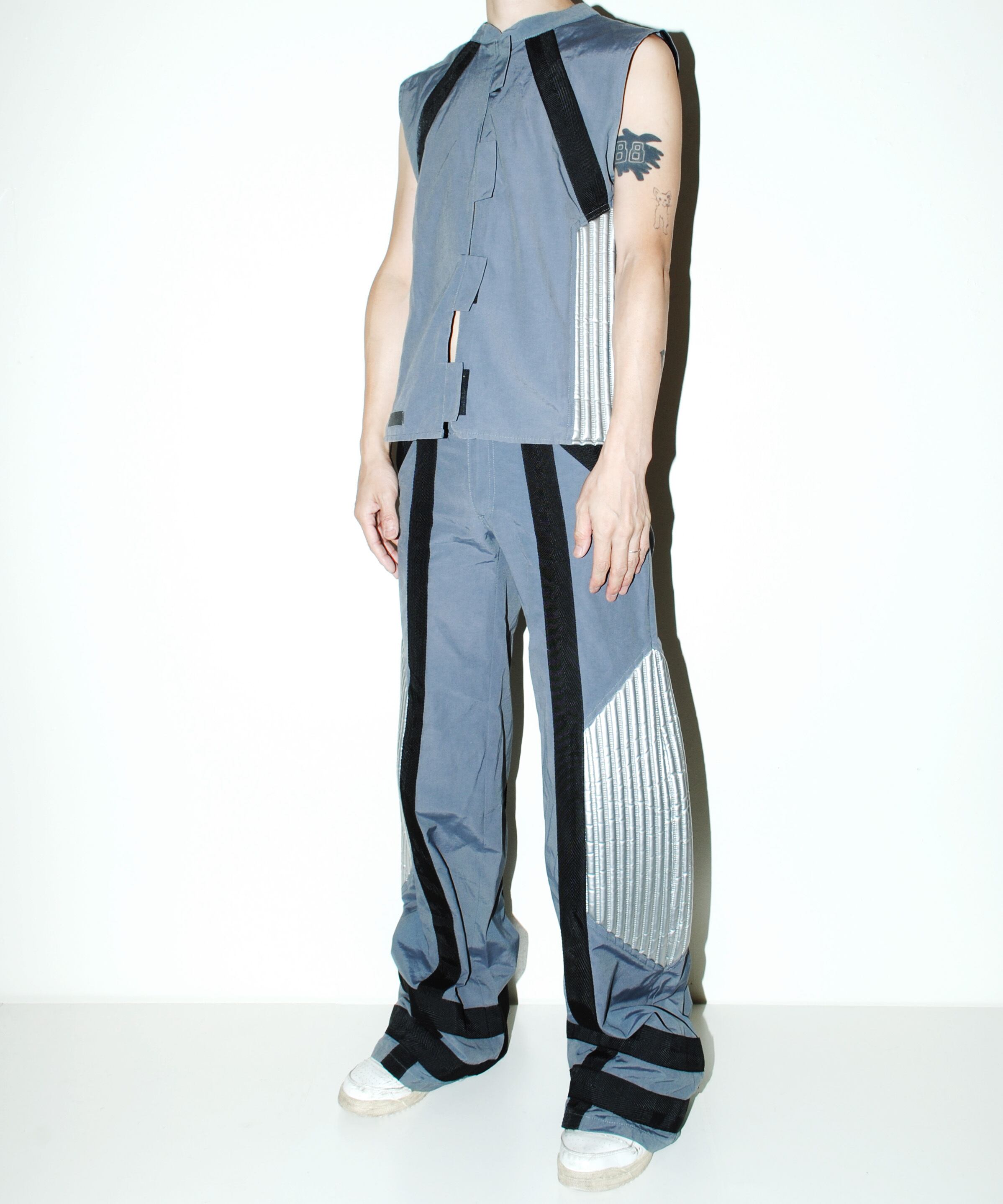 748f2b4ffd829341792ee16914d28d