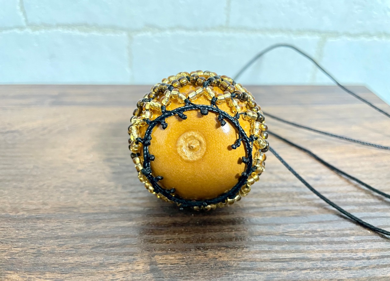 ミクロシェケレ　ネックレス