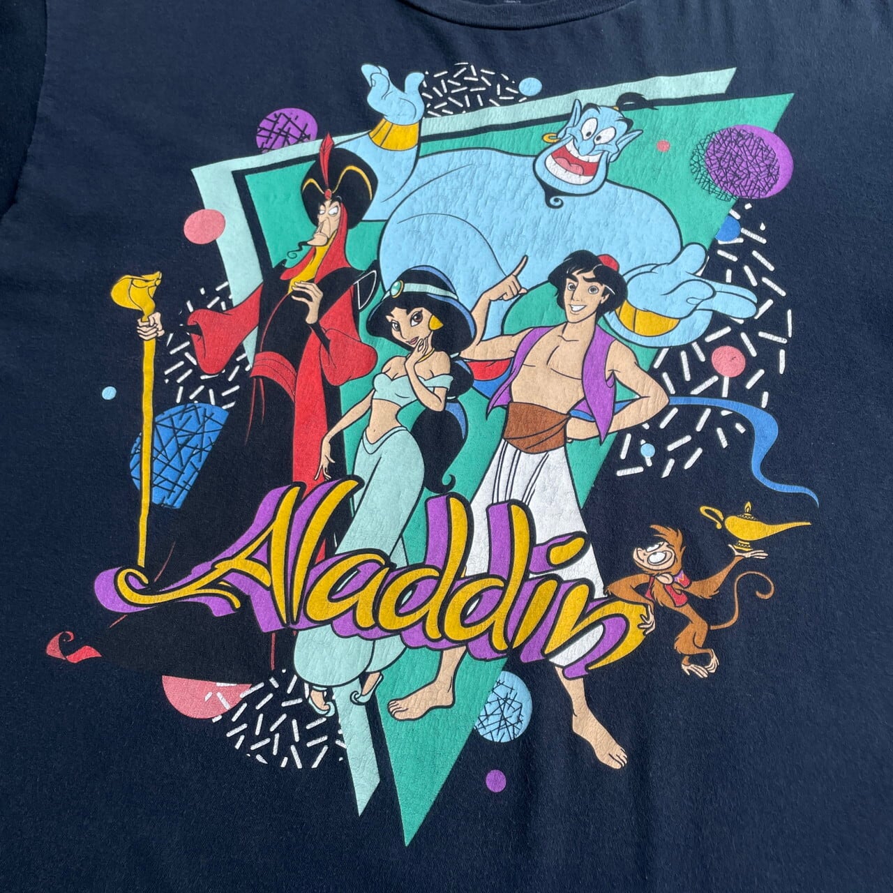 Disney ディズニー Aladdin アラジン キャラクタープリントTシャツ 