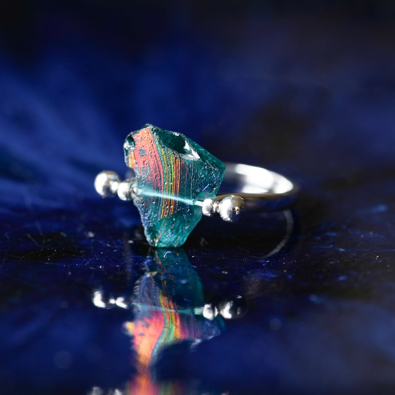 009 0 Collection】 ローマングラス 鉱物原石 フリーサイズ シルバー