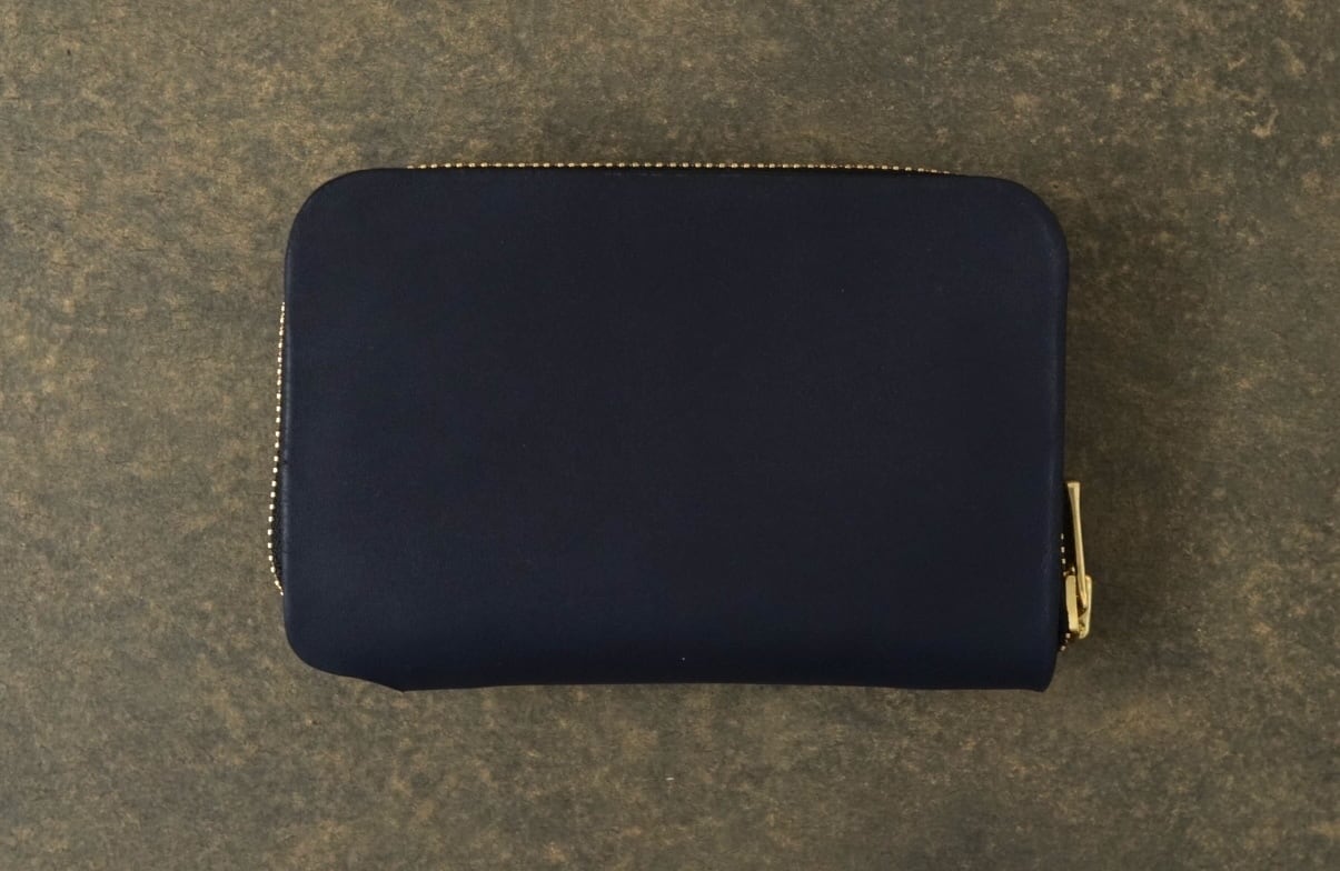 NAGI round zip wallet MID フランスヌメ ネイビー | una