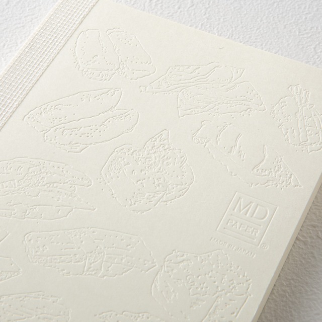 デザインフィル　MDノート〈文庫〉15th限定　アーティストコラボ　無罫　A6サイズ　エイドリアン・ホーガン