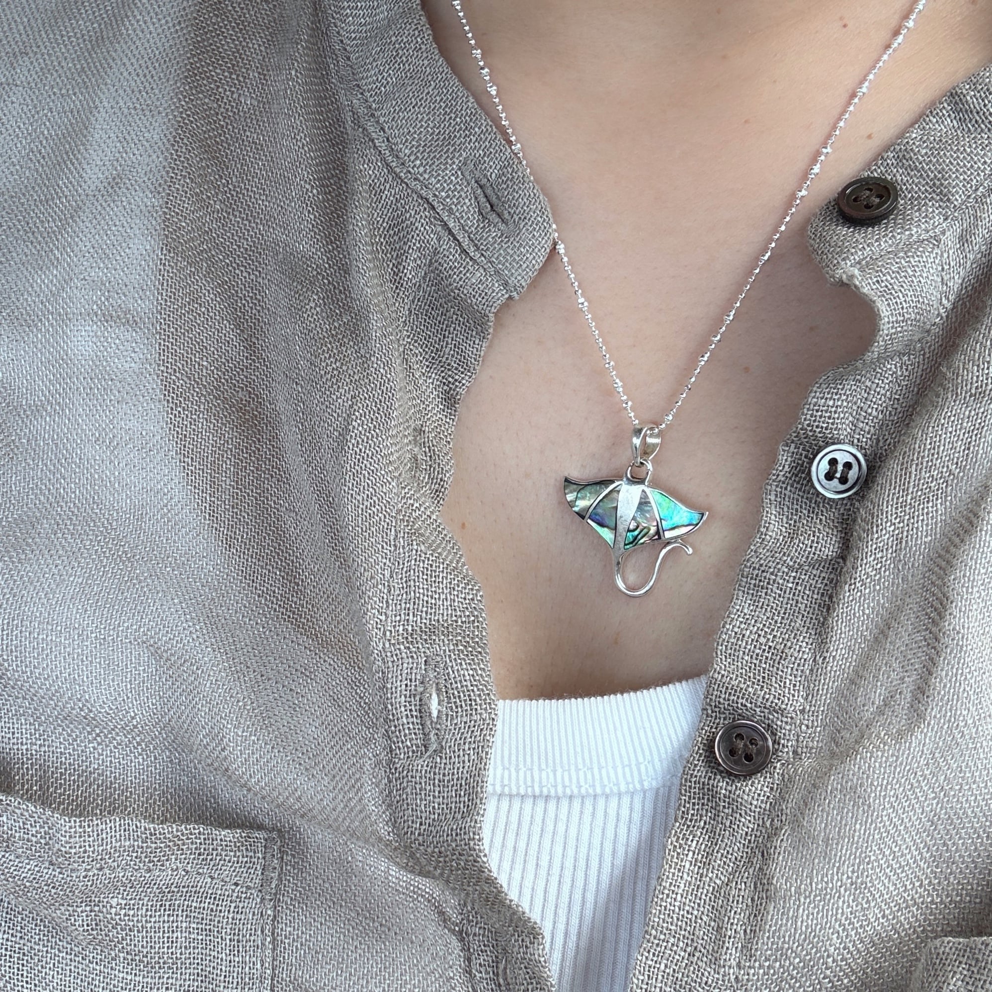 白蝶貝 / アバロン マンタ ペンダントトップ | 【公式通販】鎌倉の