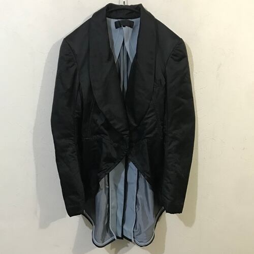 COMME des GARÇONSの二枚重ね燕尾タイプJK