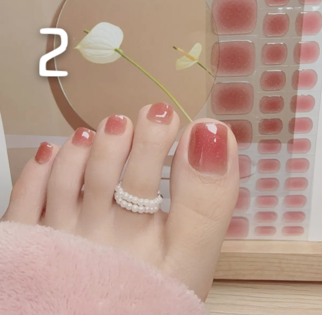 32枚入り 防水 ジェルフットネイルシール | ANDYのライフハック