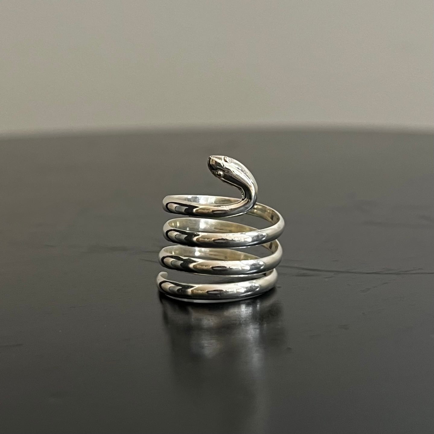 Ring | BASENOTES
