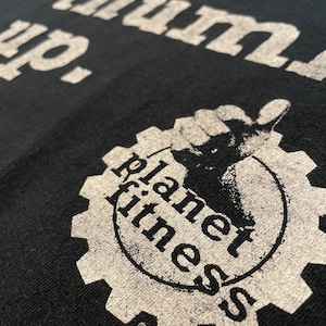 【GILDAN】企業系 Planet Fitness フィットネスジム ロゴ Tシャツ XXL ビッグサイズ US古着 アメリカ古着