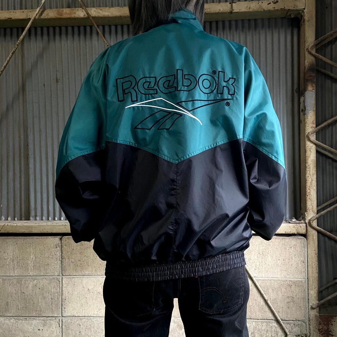 90年代 Reebok リーボック ビッグロゴ 刺繍 ナイロンジャケット メンズ 