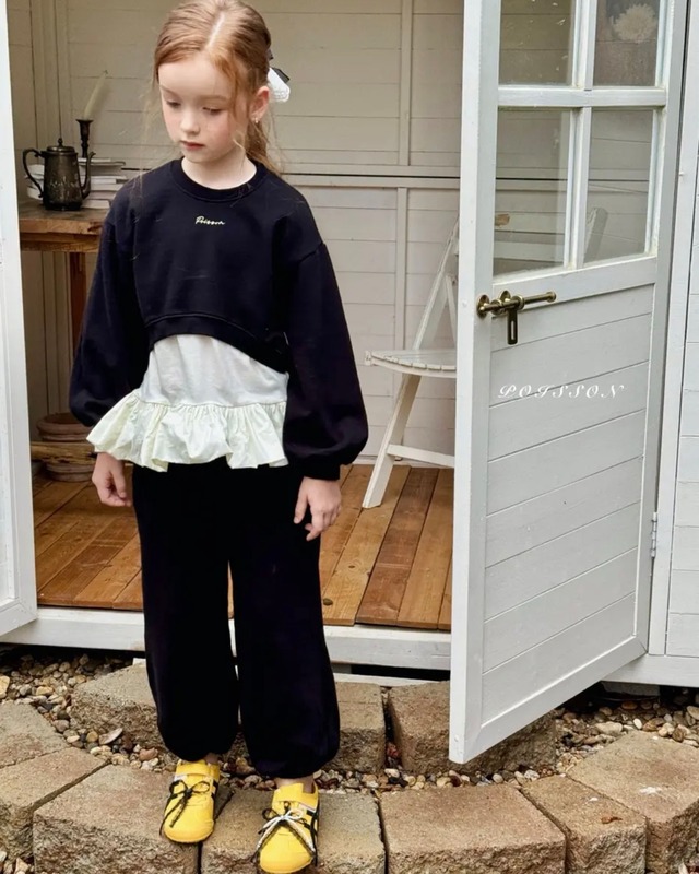 【予約/送料無料】POISSON / autumn cropped sweatshirt