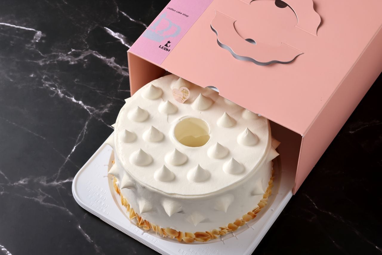 7号】王様のシフォンケーキ®～記念日やお礼に選ばれる贈り物～ | LEON