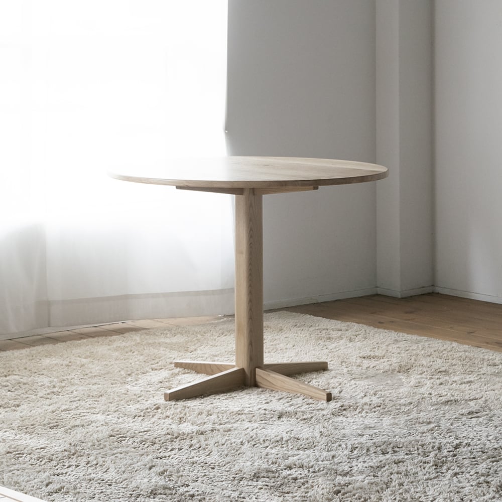 くりの丸いダイニング1本足タイプ（直径70cm 80cm 90cm・国産栗材・2色