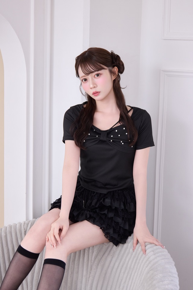 ribbon bijou cut tops