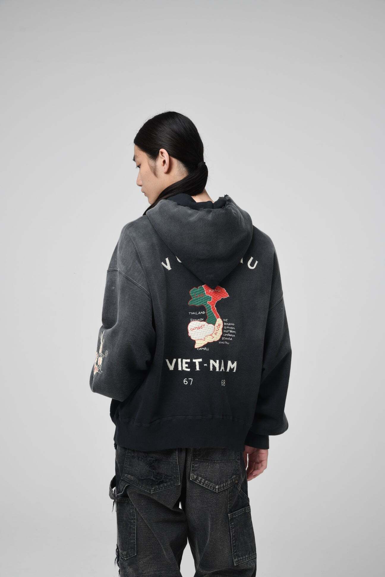BOW WOW VIETNAM ZIP HOODIE AGED | BASE LINE