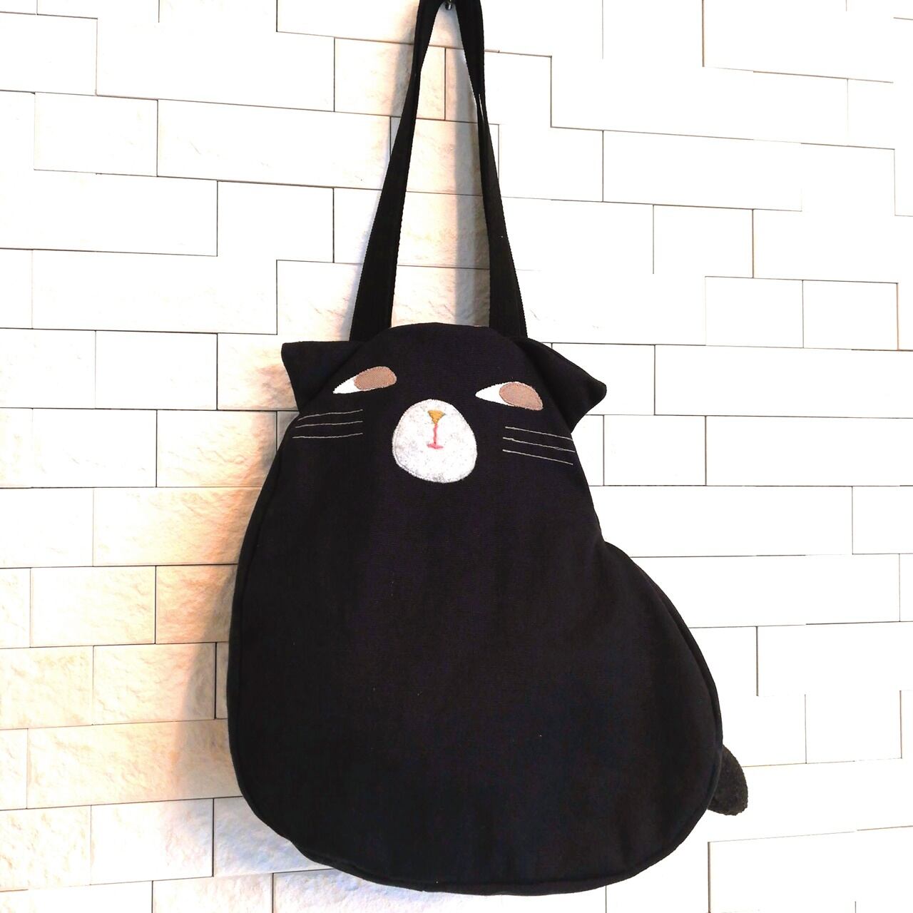 【受注生産】トートバッグ “猫さんそのもの”バッグ 黒猫 帆布