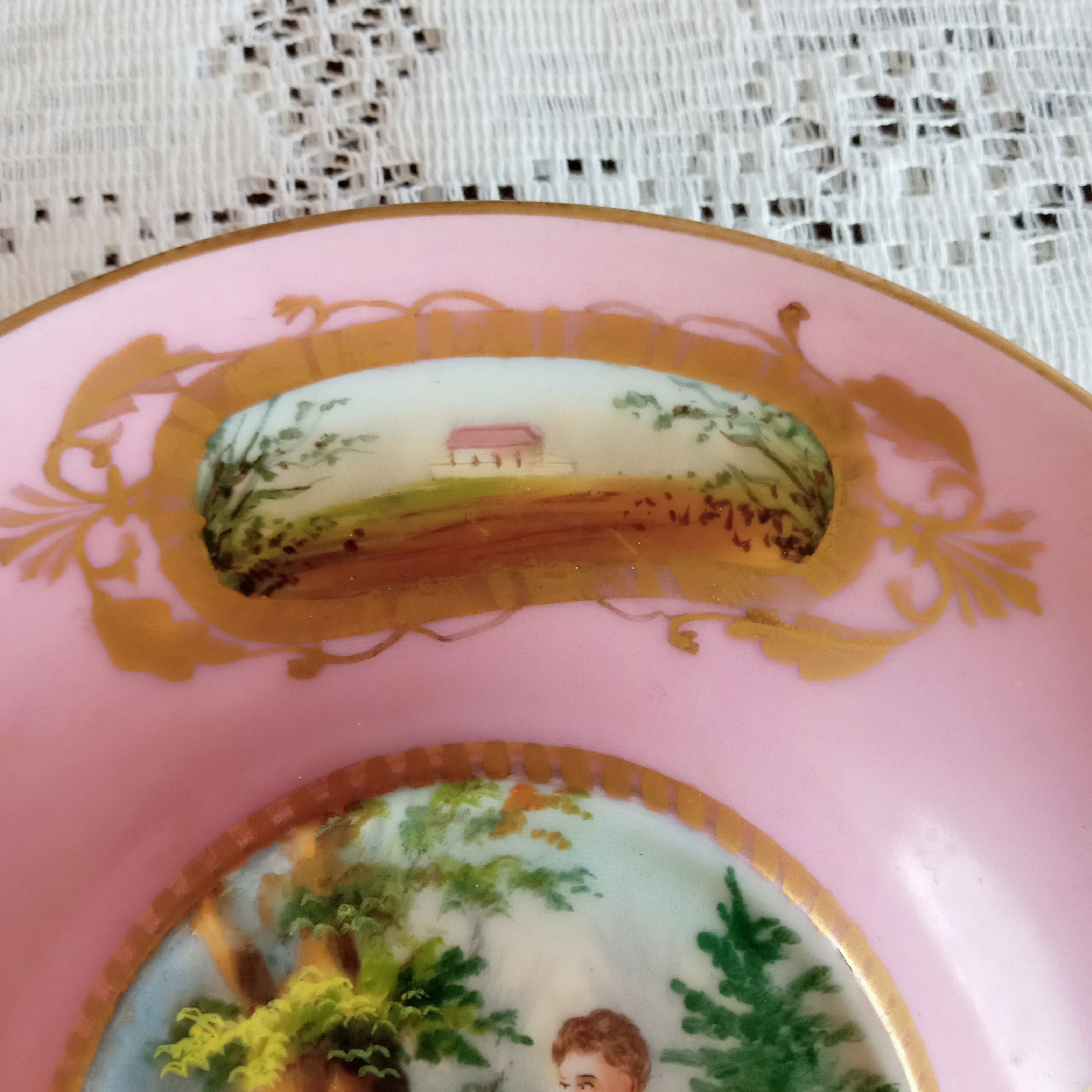 逸品　金彩装飾　ケーキ皿　飾り皿　アールデコ　Cauldon　英国 1905年製 Limoges コバルトブルー金彩 飾り皿 | Antique Nanae