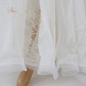 ベリーダンス オリエンタル 衣装 スカート ホワイト系 白 レース 爽やか レッスン 練習 上品 ストレッチ 伸縮 インナーパンツ かわいい 花柄 ダンス衣装 舞台 ボリューム ロング ふんわり