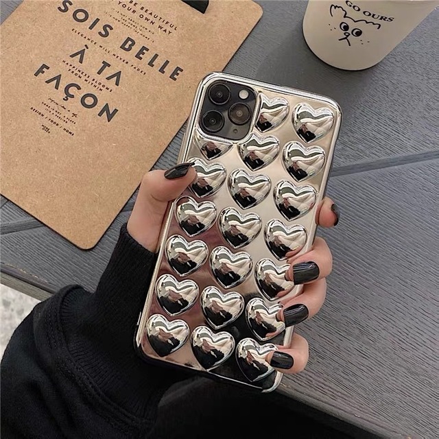 シルバー 3D ハートiPhoneケース