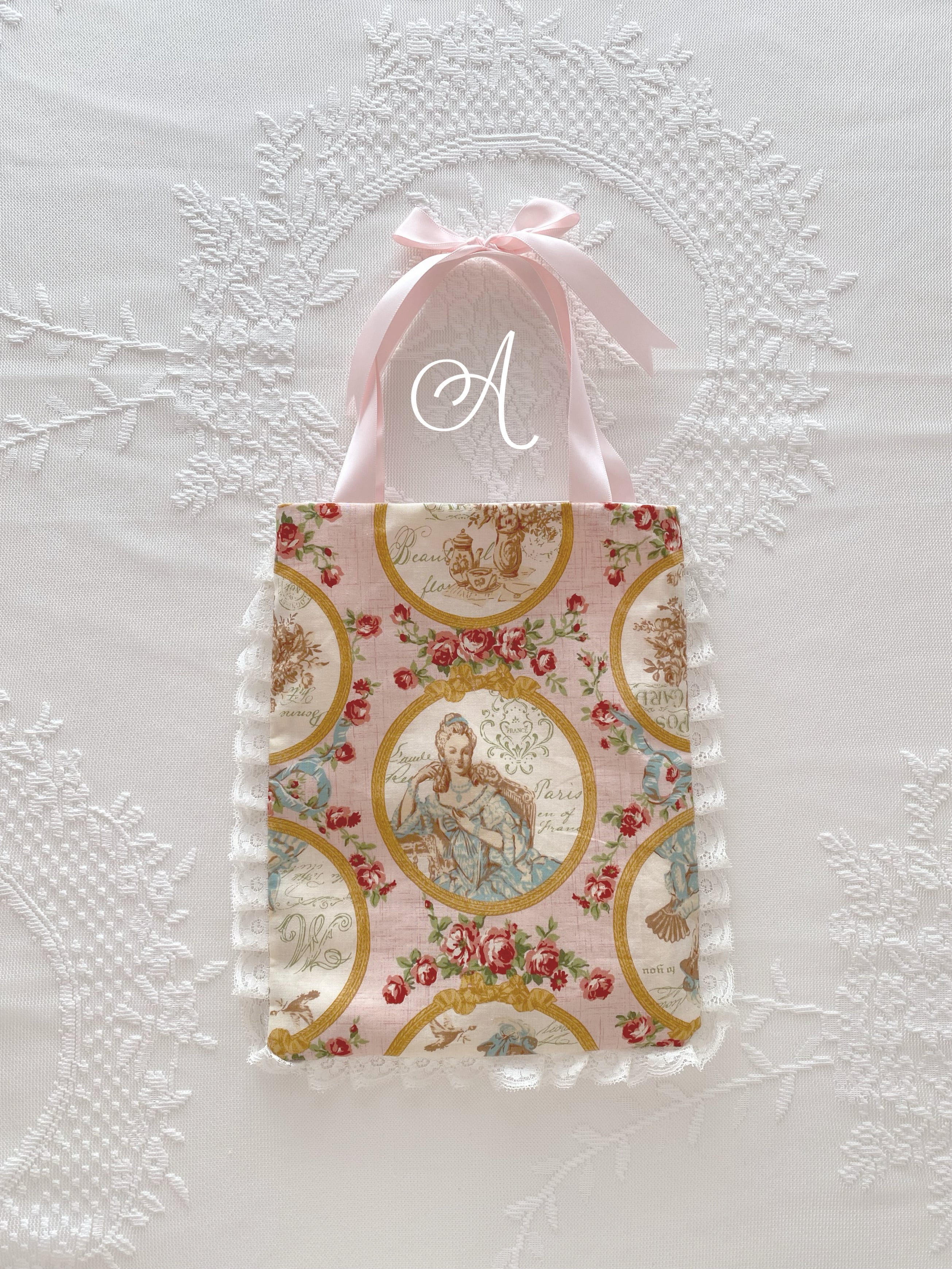 Marie Antoinette mini bag