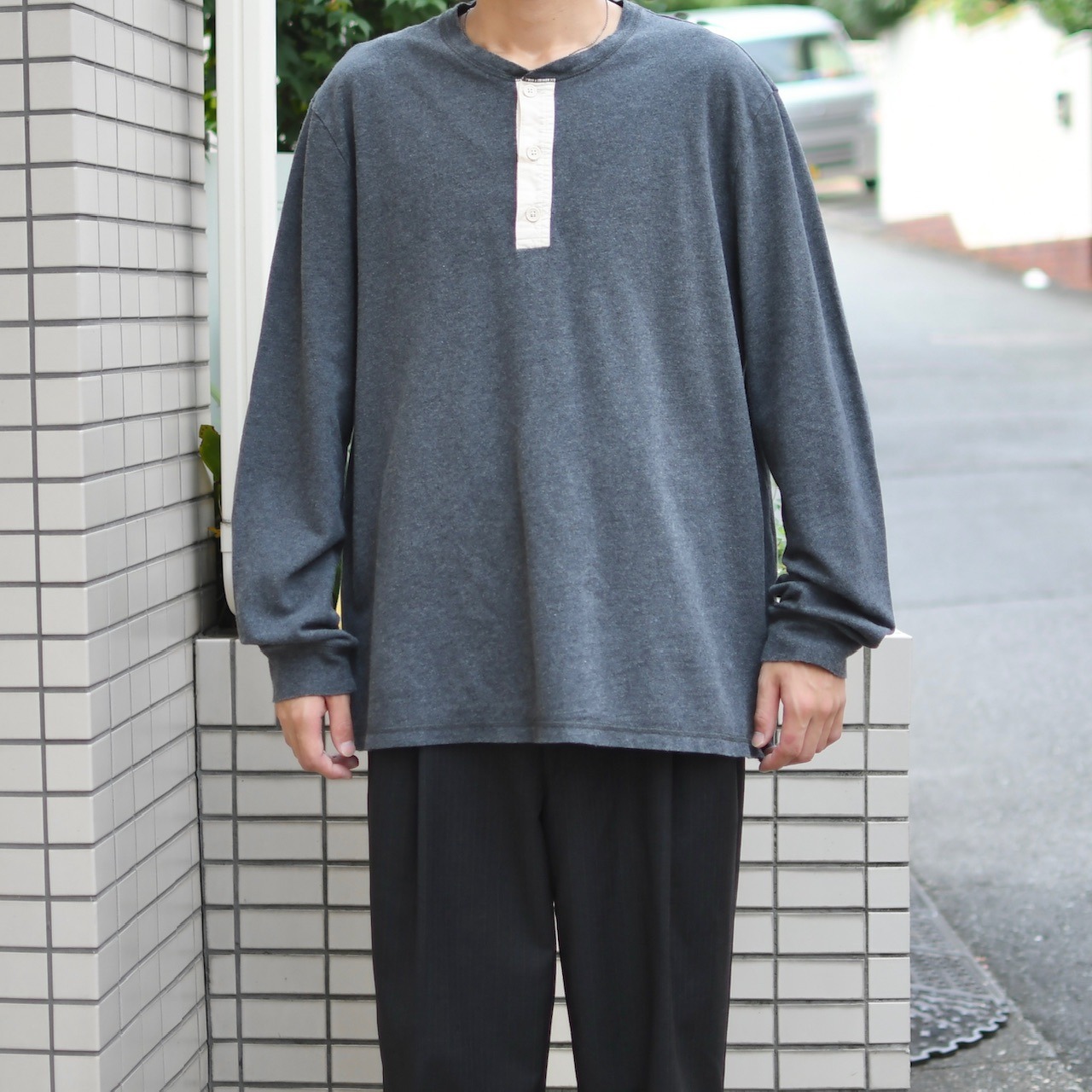 henry neck long sleeve tee charcoal gray