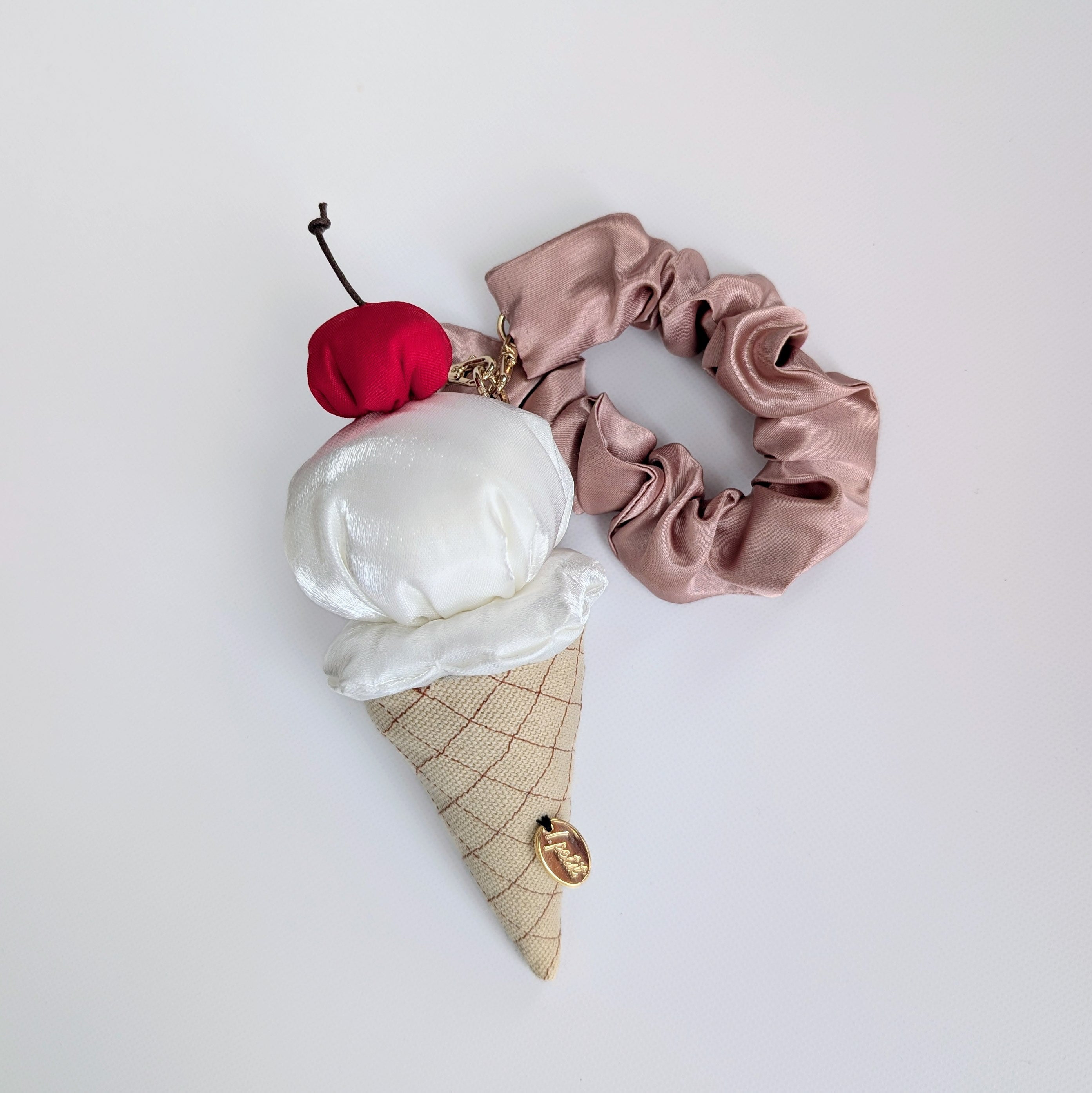 バッグチャーム【アイスクリーム（バニラ）】