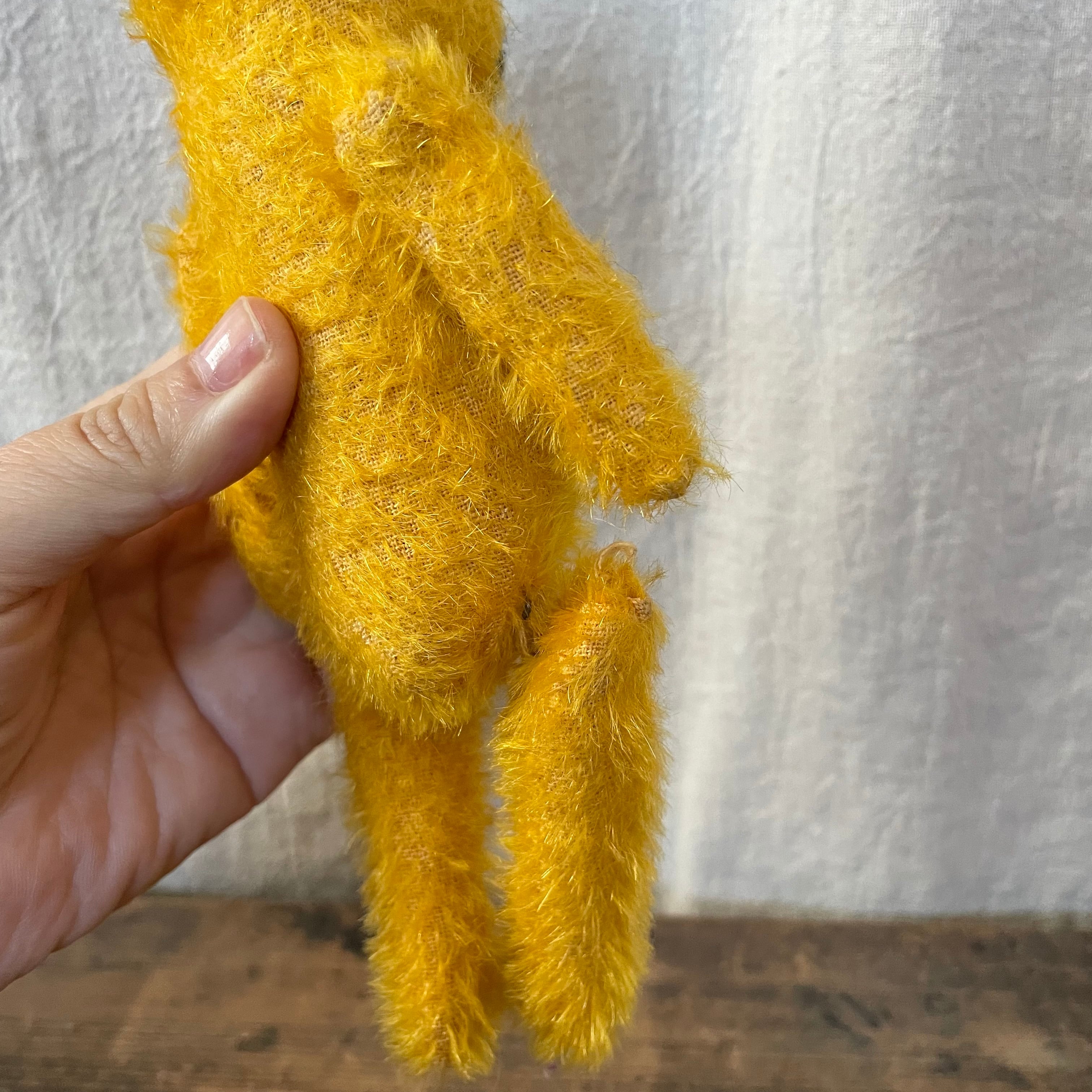 足が弱いくま | tsuitachi craft&brocante