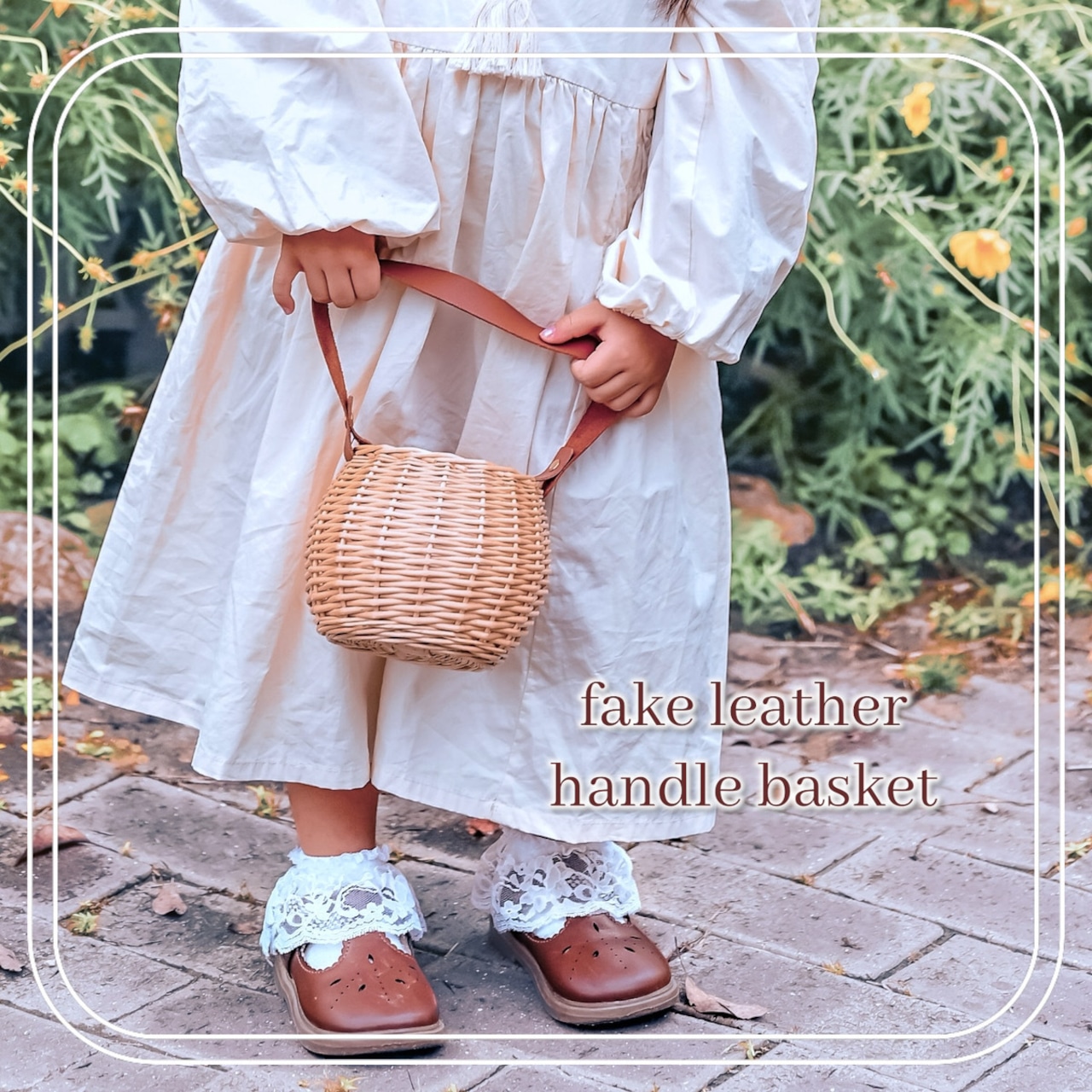 "即納"fake leather handle basket : バスケット 籠 飾り 合皮 レザー 小さめ 撮影小物 写活 バースデー