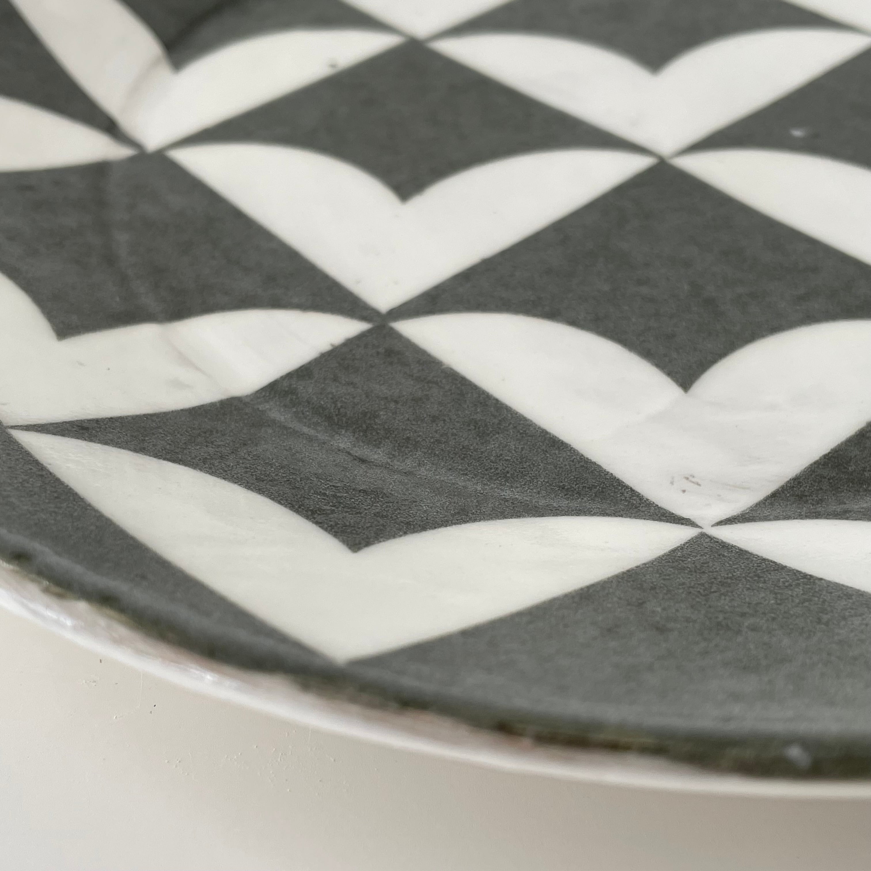 武田武人 作 平皿（うぐいす色） | AAOアートセレクション