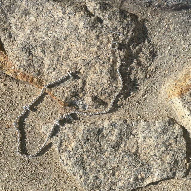 pebbles necklace