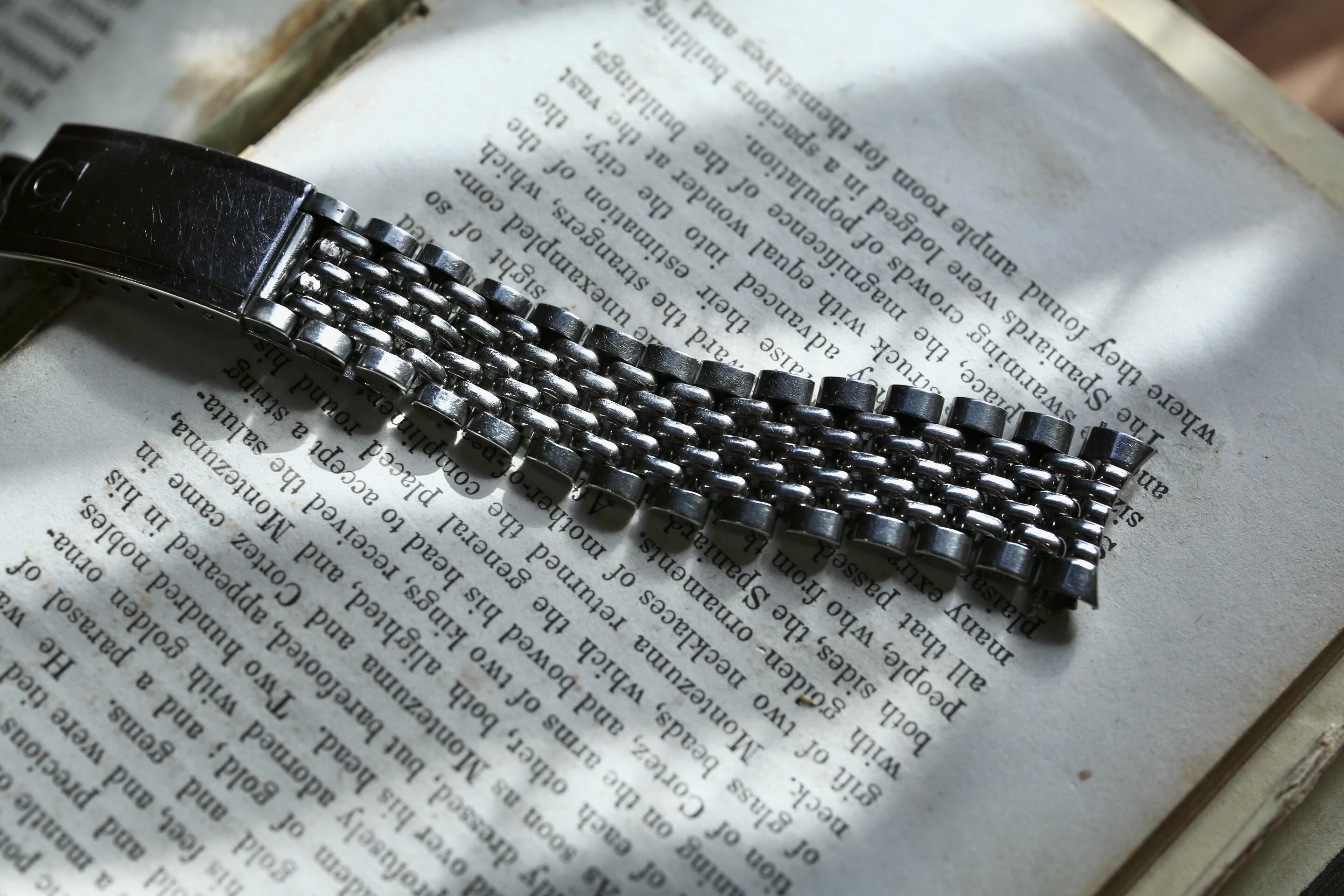 OMEGA】 1960