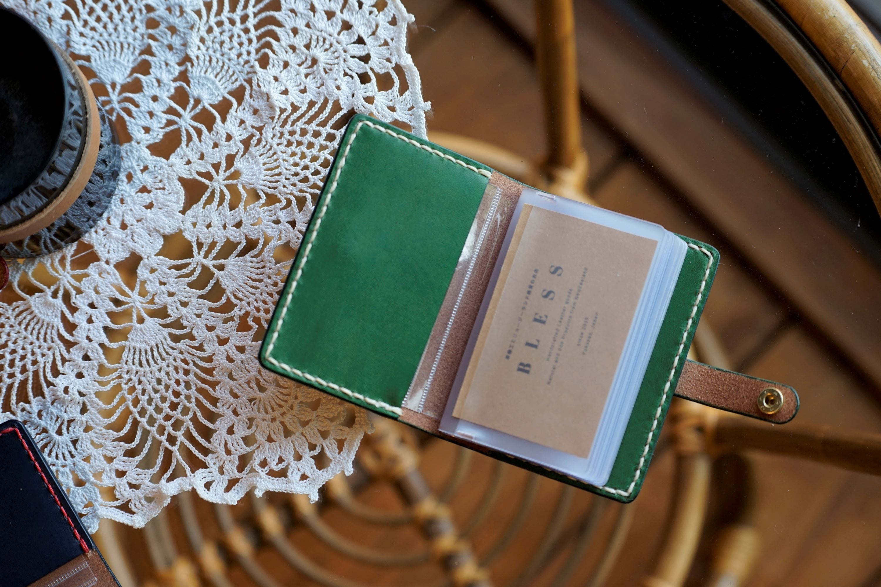 カードケース/20枚収納レフィル付（グリーン） | 革細工と