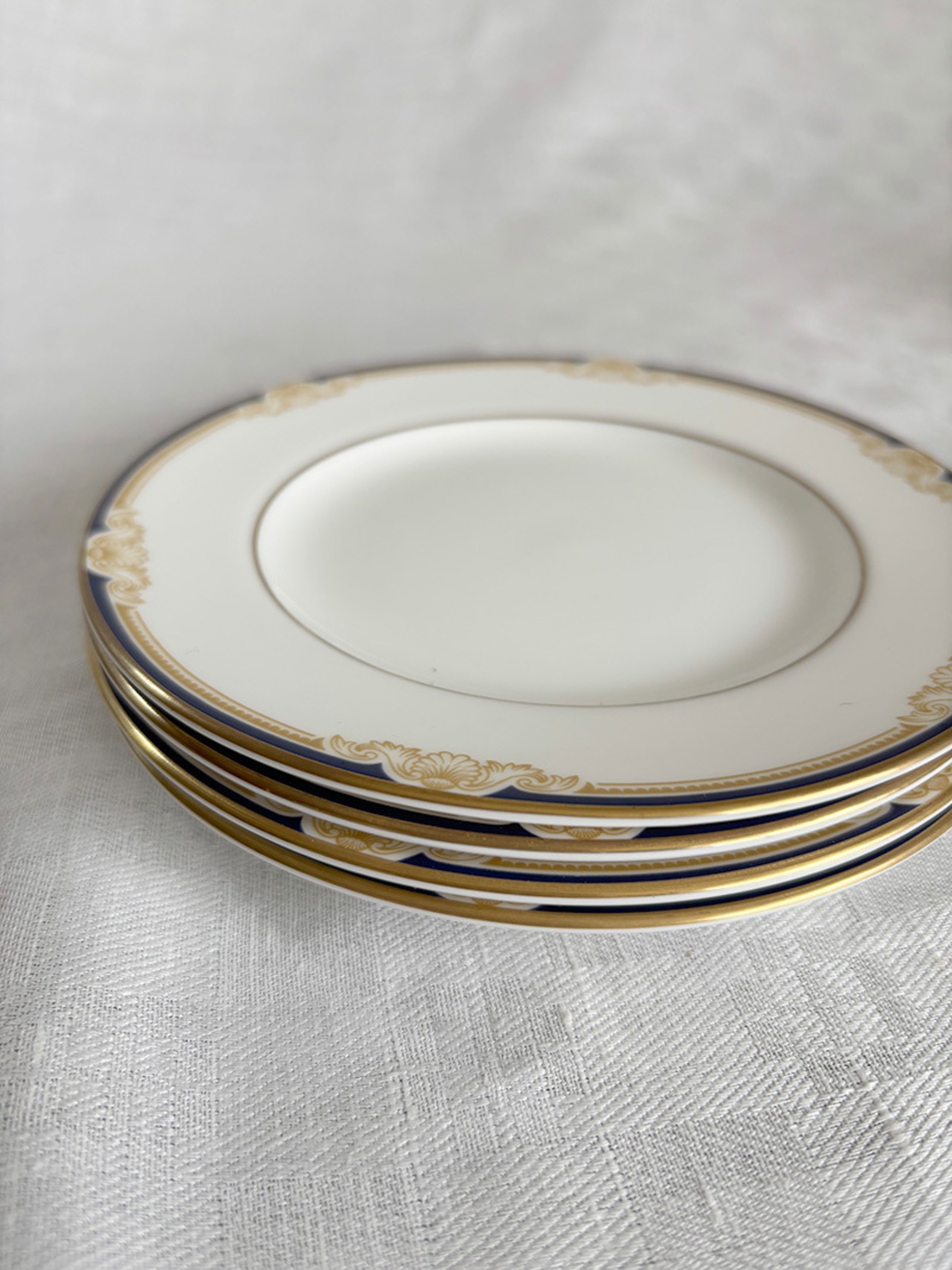 ウェッジウッド　ケーキ皿　キャベンディッシュ　黒壺　Wedgwood CAVENDISH　廃盤モデル　17twc21-3