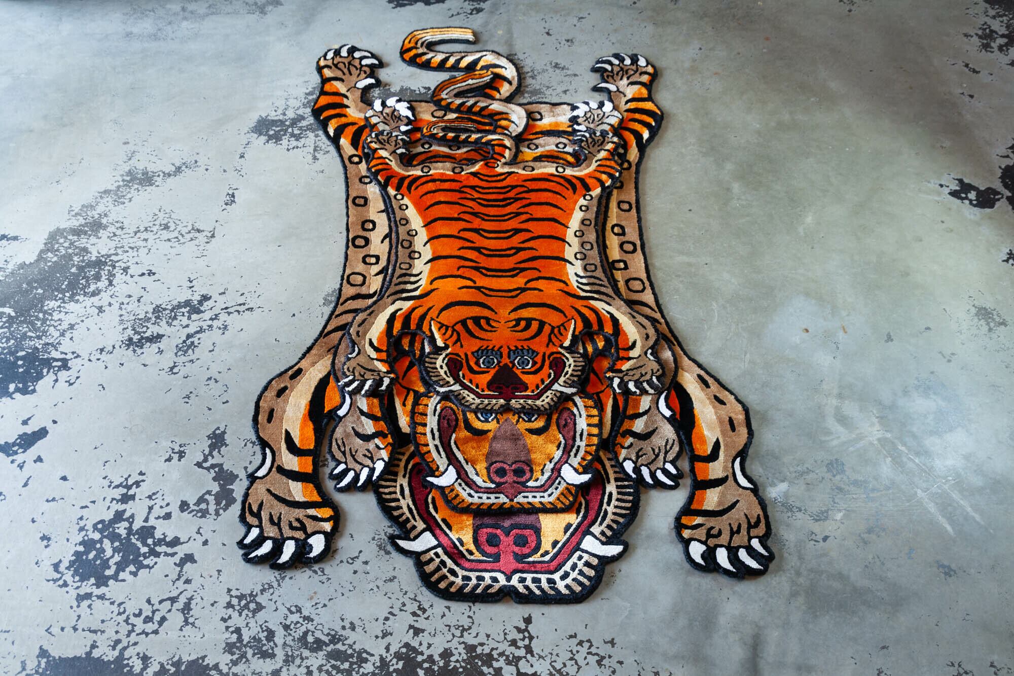 Tibetan Tiger Rug 《Sサイズ•シルク・オリジナル•ブルーバージョン037