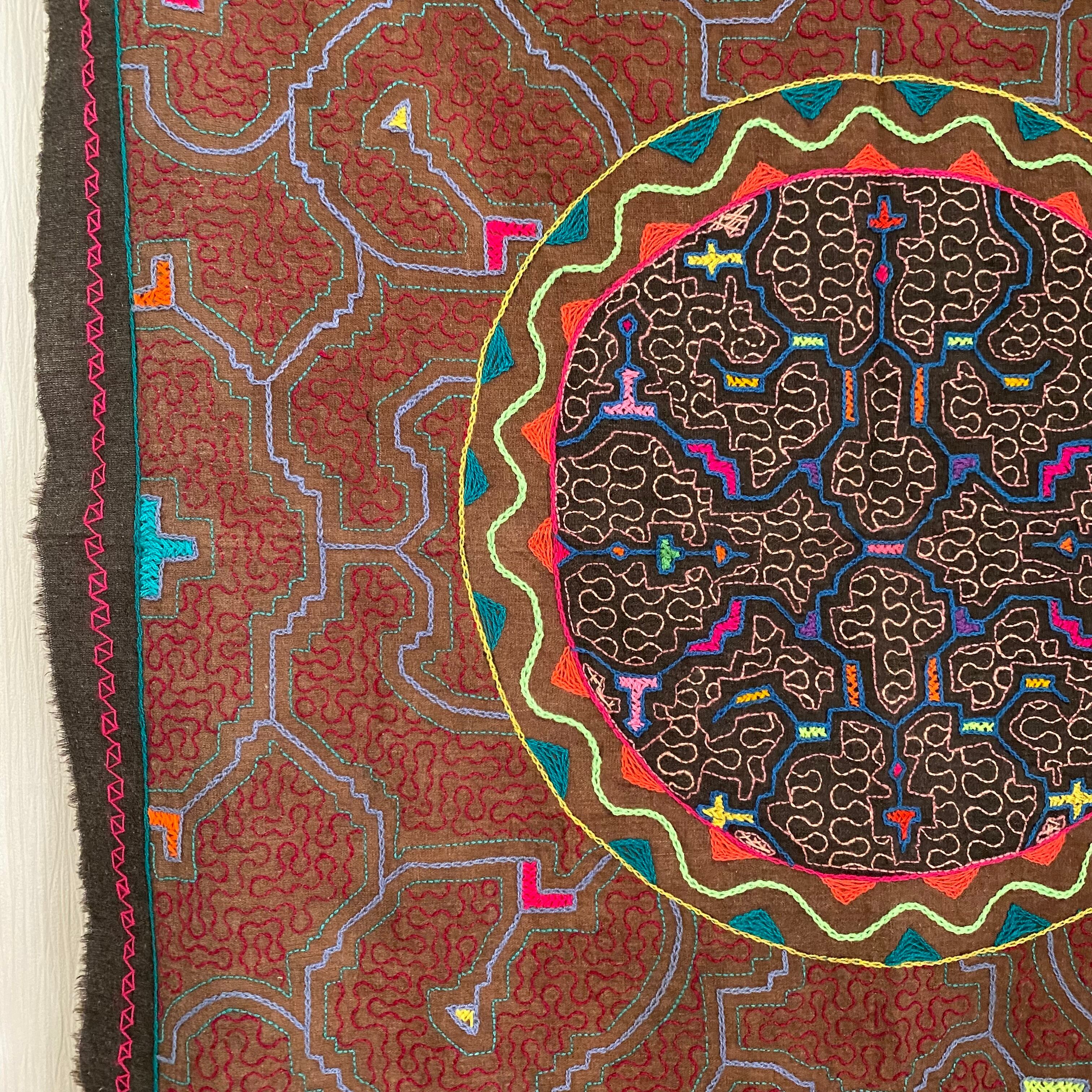 【希少】ペルー伝統工芸品　ハンドメイド刺繍タペストリー(85×121) 現地購入 希少ペルー伝統工芸品 ハンドメイド刺繍タペストリー(85×121) 現地購入