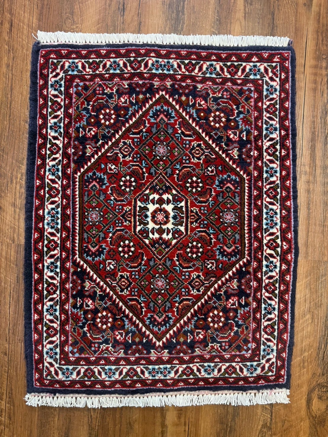 sasanianrugs ペルシャ絨毯専門店